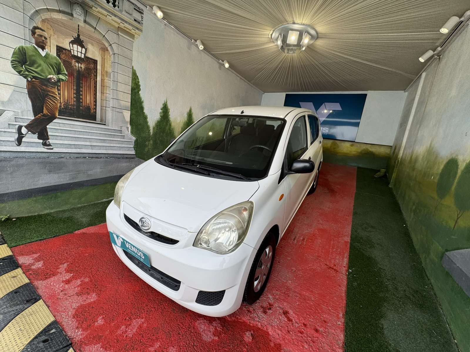 Daihatsu Cuore 12v 2008 - 